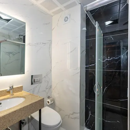 T-square 2* Стамбул