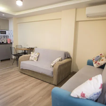 T-square Hotel 2*