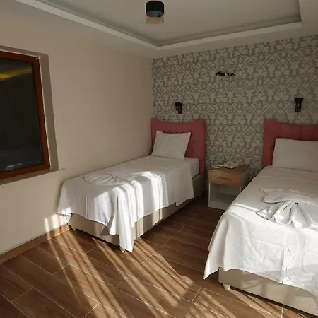 Hotel T-square 2*