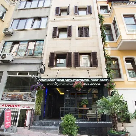 T-square Istanbul