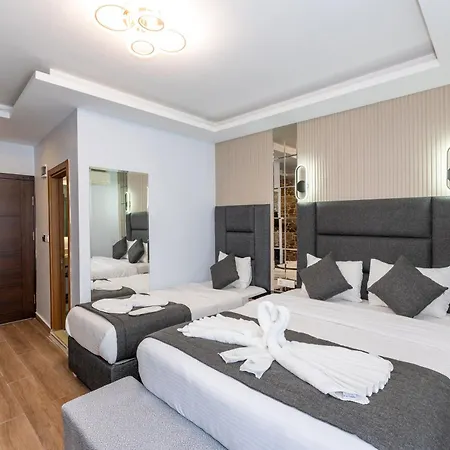 Hotel T-square 2*