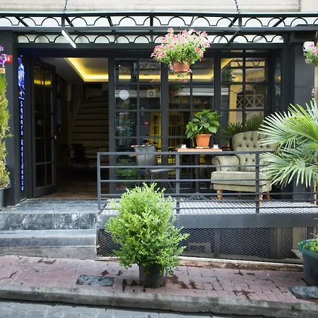 Hotel T-square Istanboel