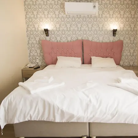 T-square 2* Estambul